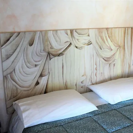 Le Logge Ritrovate Bed & Breakfast 3*